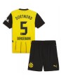 Otroške Nogometnih dresov Borussia Dortmund Ramy Bensebaini #5 Domači 2024-25 Kratki rokavi (+ hlače)